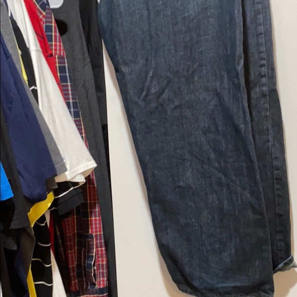 Levi’s - Picture 3 of 5